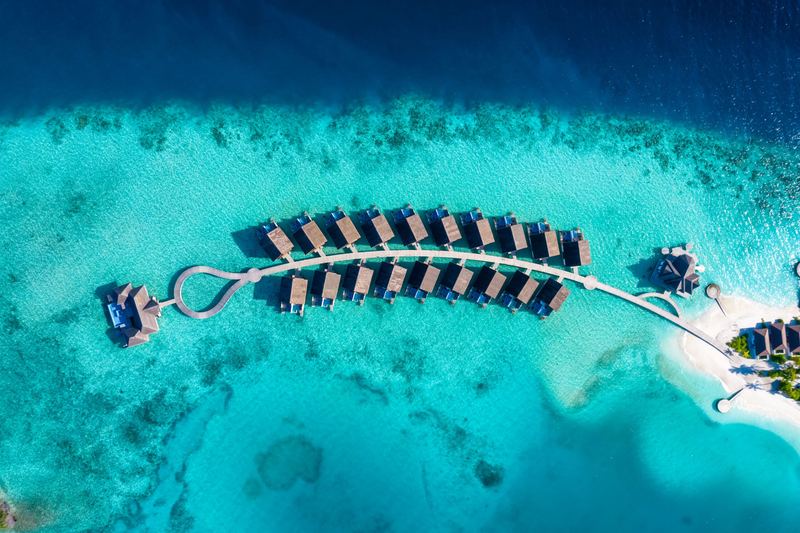 Дуга вилл над рифом, NOOE Maldives Kunaavashi